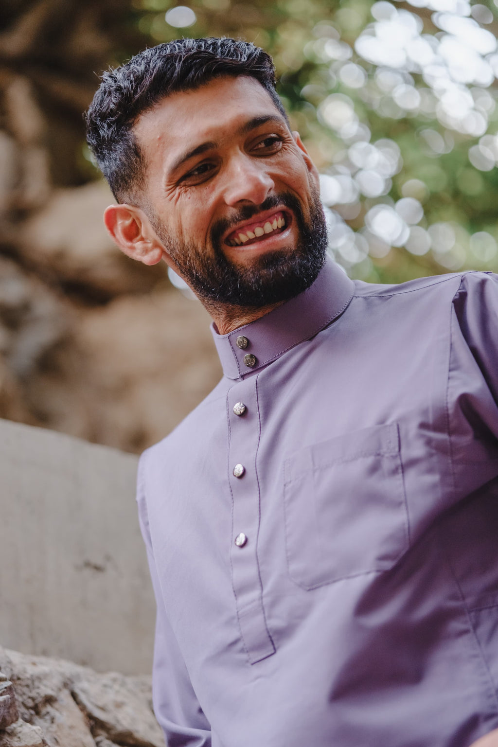 Back view of the Unicus Thobe Purple 2.0 by Mashroo.
