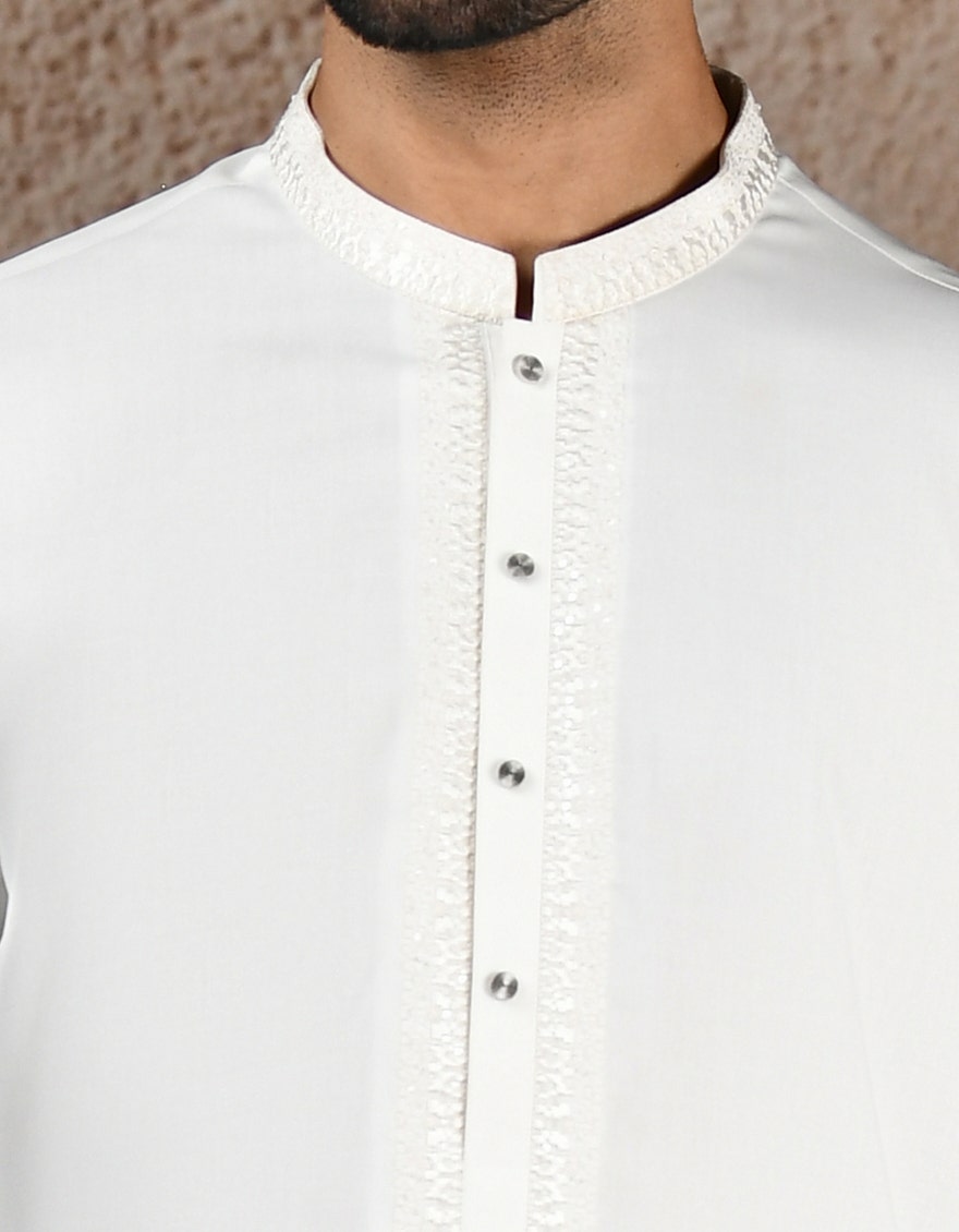 J. Junaid Jamshed White Traditional Kameez Shalwar - Traditional Pakistani Men's Clothing